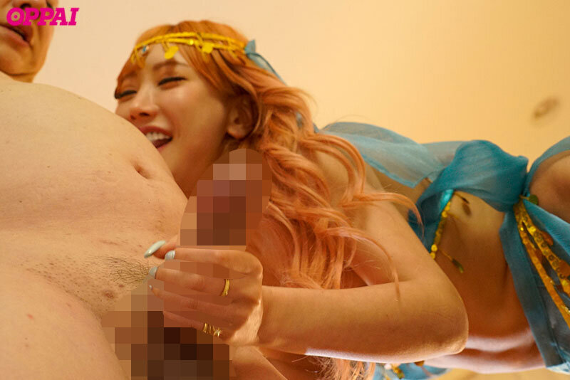 乳首こねくり痴女暗●者 VIPを腹上●させるギャルビッチ女豹スパイ AIKA