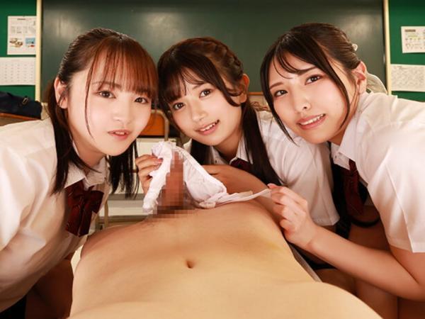 【VR】カースト最上位の痴女JK3人に犯されてM男に目覚めた僕 北岡果林 倉木しおり 若月もあ