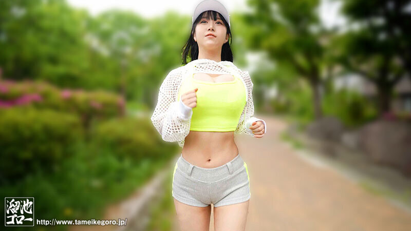 ジョギング中に出会った若者を自宅に連れ込んでエロい顔で即フェラ!美味しそうな顔でごっくん!する汗だく豊満ムッチリ妻 深月めい