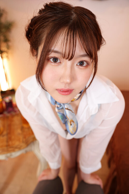 【VR】オスの汗の匂いで股間を濡らす美爆乳性欲モンスター！欲情全開で襲う痴女エステティシャン 小鈴みかん