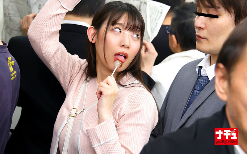 M男開発電車2 ポケット手コキで着衣内射精させる責め好きお姉さん