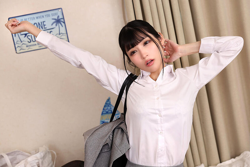 【VR】仕事をやめ、引きこもるようになった姉のオナニーを発見。彼女は、長らく空いていた膣をネットリじっくり埋めるようにボクを犯してくる魔性の女と化していた。 胡桃さくら