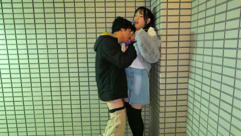 小悪魔系美人オトコノ娘と酒飲み●っぱらい‘逆アナ’デート 来栖らいら