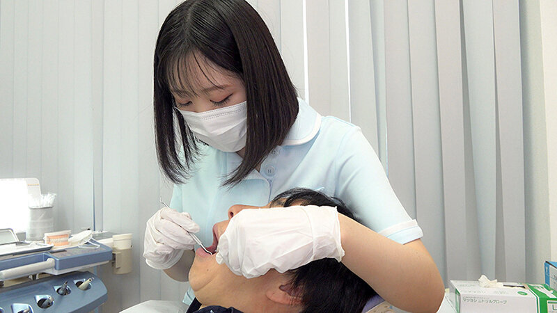 確信犯的にふわとろ巨乳を押し付けてくる歯科衛生士が勤務する誘惑デンタルクリニック
