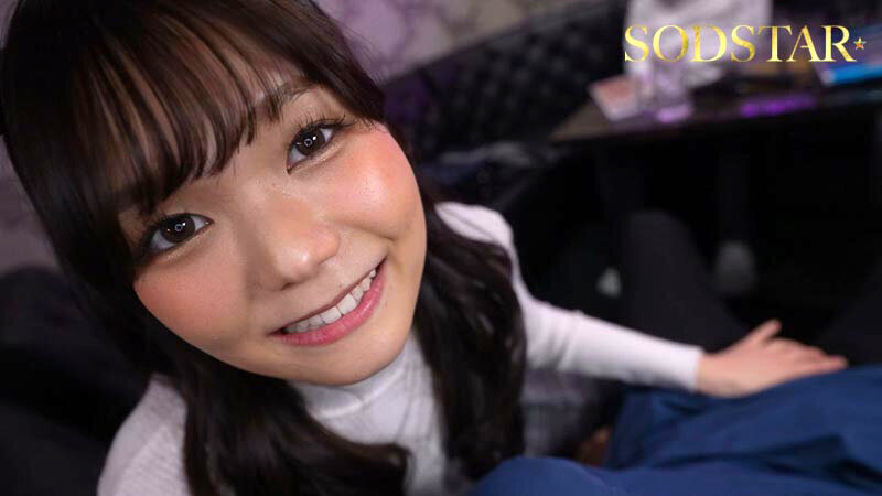 「ここでえっちなことしちゃう..？」声だけでちんちんを元気にしてくれる小悪魔ボイスの松永あかりに耳元で甘々囁き誘惑されてこっそりいちゃいちゃ4シチュエ ーション【バイノーラル録音＆完全主観】