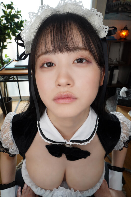 【VR】冷たいジト目で嫌々ご奉仕。ダウナー系メイドにひたすら見下され罵倒され、気づけばマゾオスになっていたご主人様の僕 三木環奈
