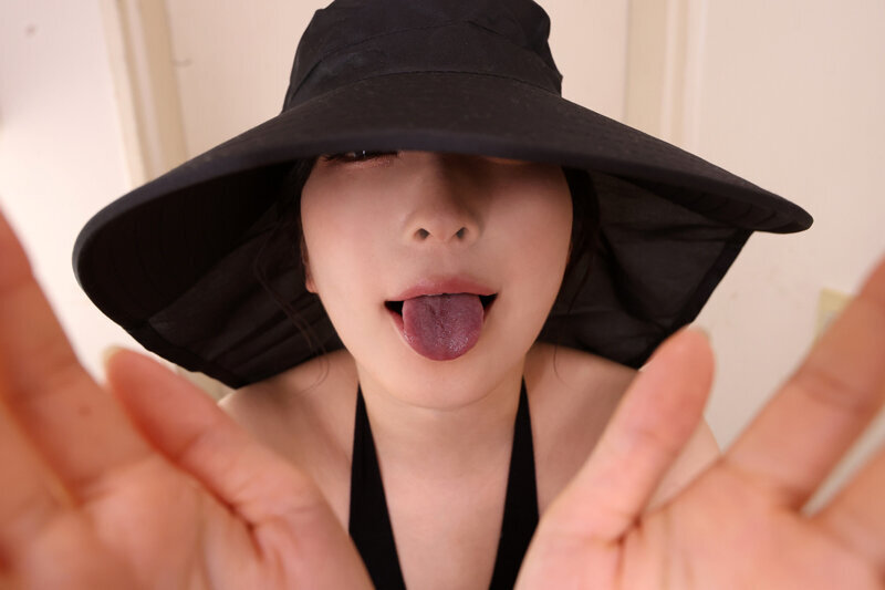 【VR】乳神様降臨！！【8K超肉感特化】深夜弐時。突然訪れた謎の巨乳美女に何度も絞り取られ昇天させられまくるVR